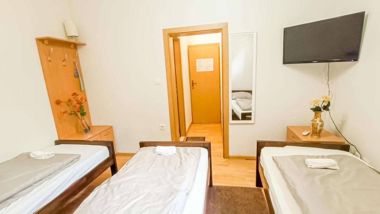 Bascarsija Guesthouse - Private Bath, Tv & Aircon Сараево Экстерьер фото
